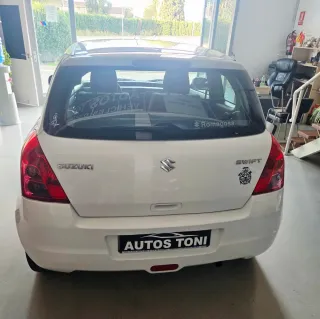 Suzuki Swift 2010