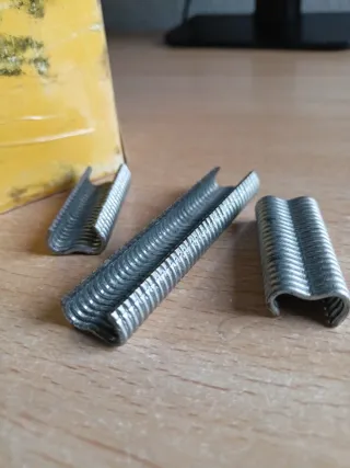 Caja 1000 Grapas Metálicas A-18