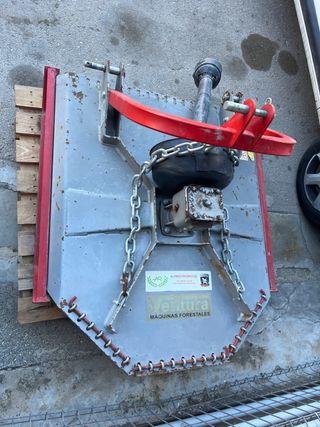 Desbrozadora para tractor ventura
