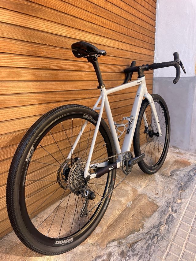 Bicicleta MMR X-GRIP 00 talla M GRAVEL / CARRETARA