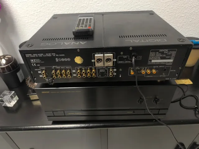 Preamplificador Denon DAP-2500A