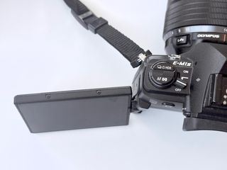 Olympus OM-D E-M1 Mark II + Objetivo 7-14mm