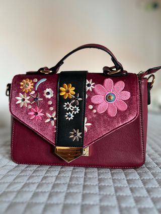 Bolso fiesta elegante bordado flores