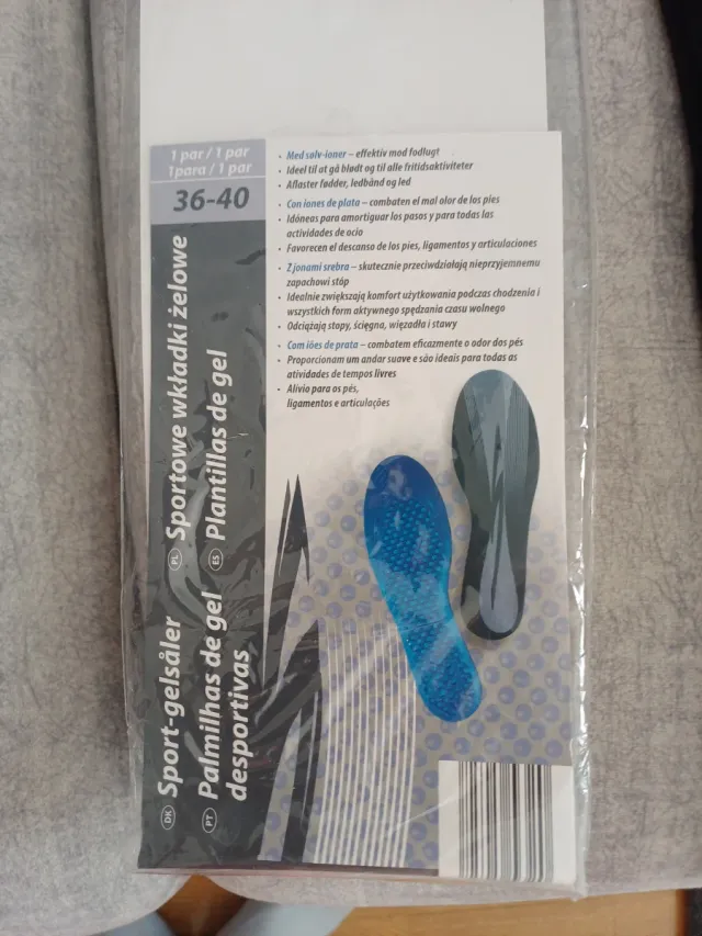 Gorra mujer impermeable chocolate Parfois