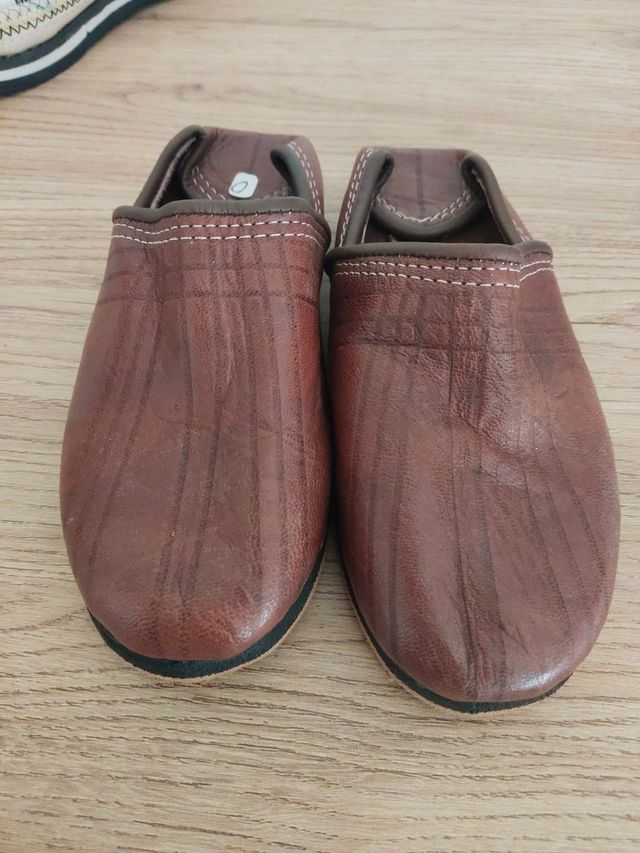 Zapatillas niño marrones