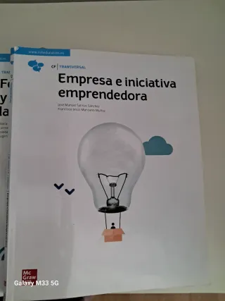 Empresa e iniciativa emprendedora. Grado medio/...