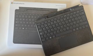 Teclado Surface Pro Signature Microsoft Gris