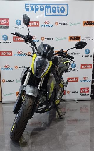 UM XTREET 125
