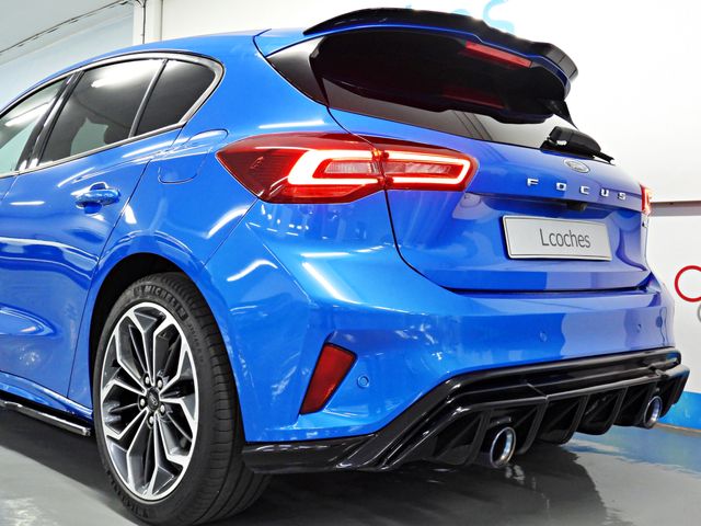 Ford Focus 2023