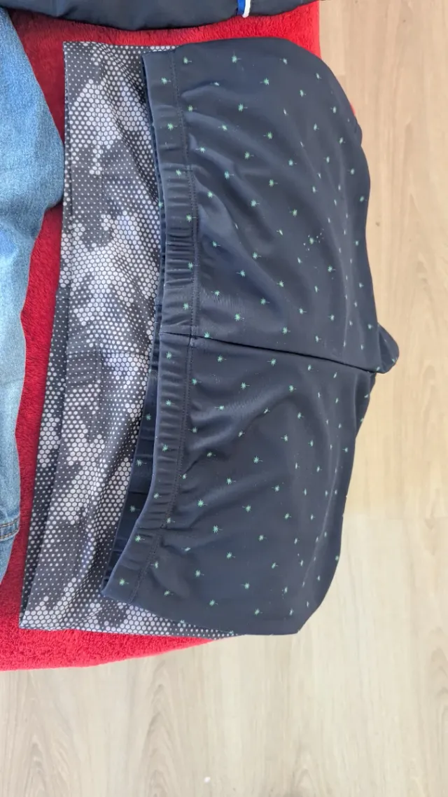 Ropa adolescente poco uso