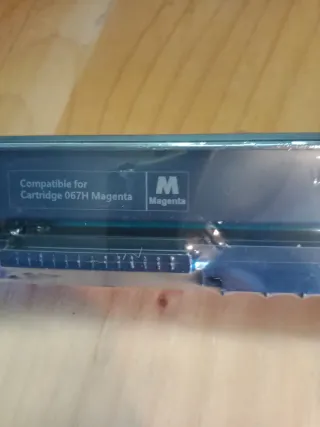 Toner M Magenta 067H