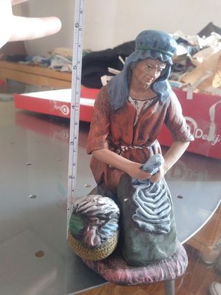 Figura Belén Lavandera