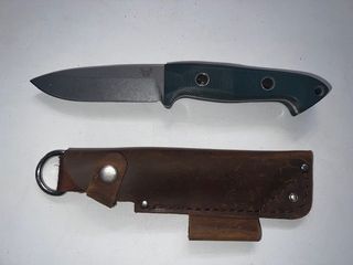 Benchmade Bushcrafter (Clon) con Funda