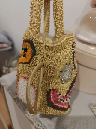 Bolso Pull&Bear abalorios tropical