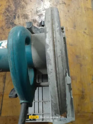 Sierra Circular Makita 5903F Grande