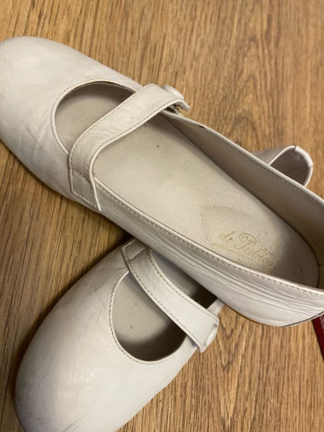 Merceditas blancas Talla 31