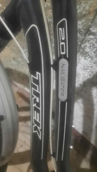 Bicicleta Trek Navigator 2
