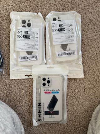 Fundas iPhone 12 Pro Max Nuevas (SHEIN)