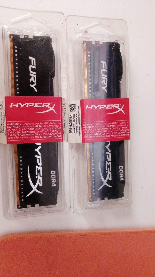 2x HyperX Fury DDR4 8GB RAM