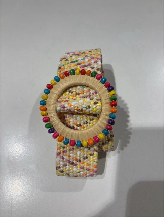 Cinturón elástico multicolor con cuentas