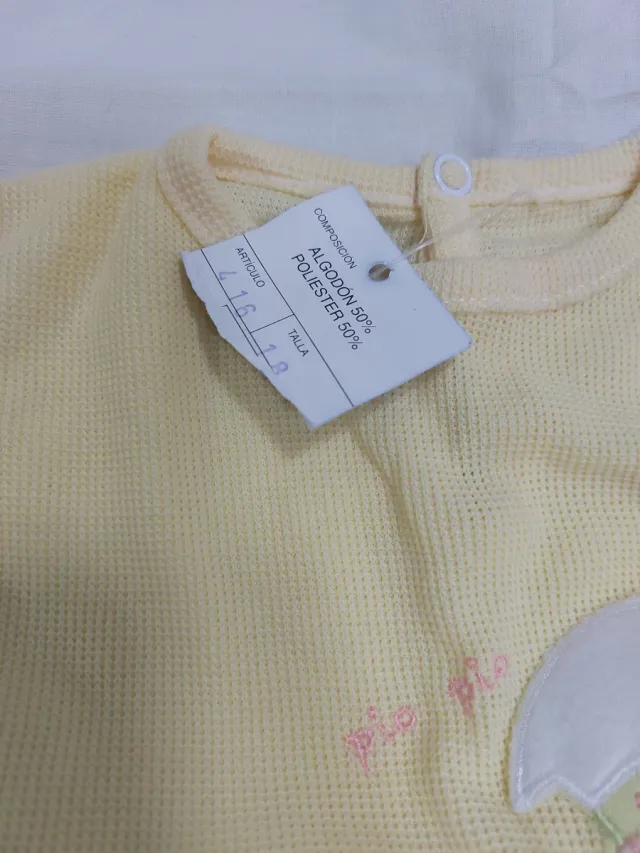 Conjunto bebé amarillo 18 meses