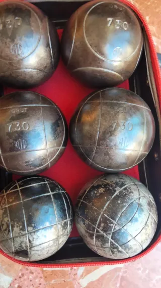 6 Bolas Petanca Profesionales + Maletín
