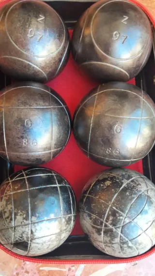 6 Bolas Petanca Profesionales + Maletín