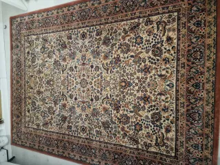 Alfombra clásica marrón y roja NUEVA