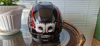 Casco MT réplica Ducati