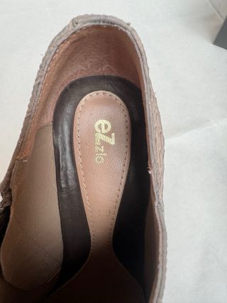 Botines Ezzio Talla 38 Beige/Marrón