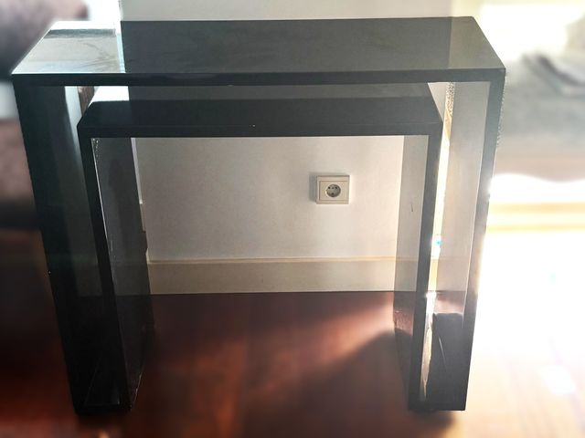 Consola italiana lacada negro brillo