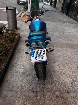 Suzuki GSR 600 K7 2008