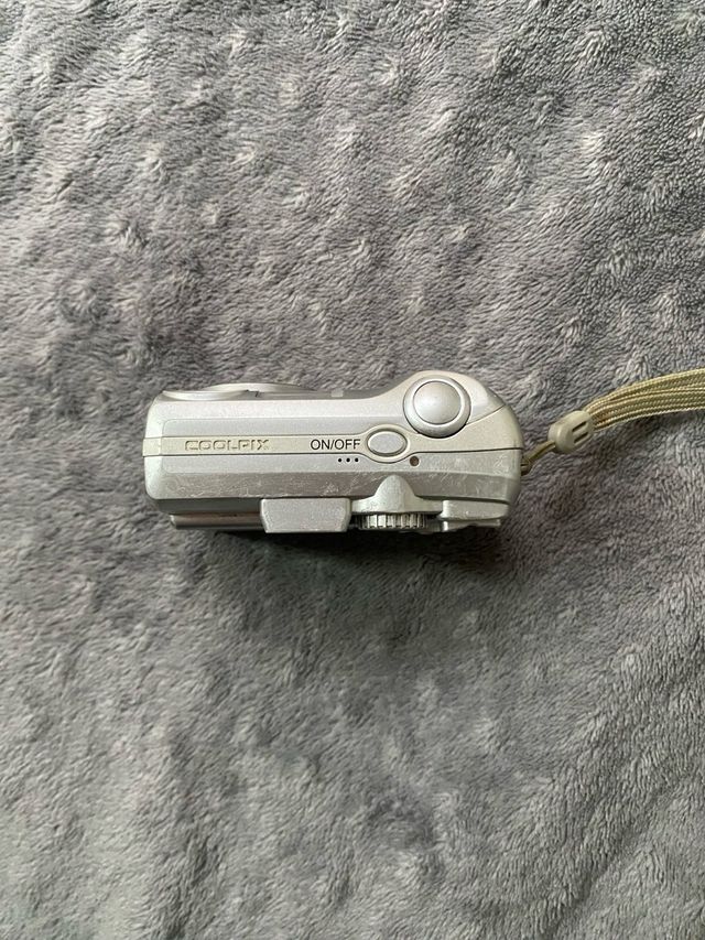 Cámara Digital Nikon Coolpix 4600