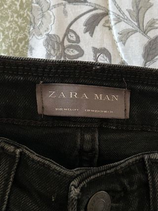 Zara Man - Jeans di cotone neri strappati