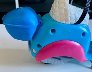 Moto Barbie Azul y Rosa, !!! ALGUN DESPERFECTO!!