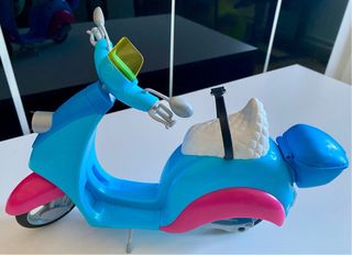 Moto Barbie Azul y Rosa, !!! ALGUN DESPERFECTO!!