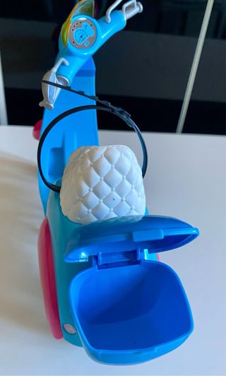 Moto Barbie Azul y Rosa, !!! ALGUN DESPERFECTO!!