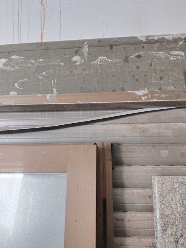 Ventanas y persianas de aluminio