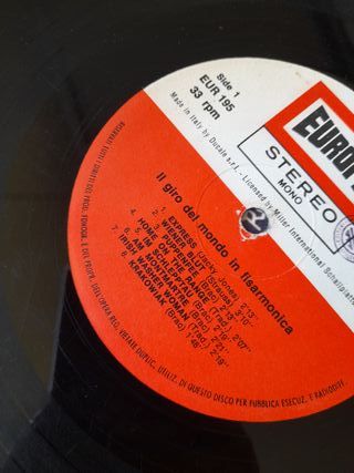 Disco 33 giri Il giro del mondo in fisarmonica