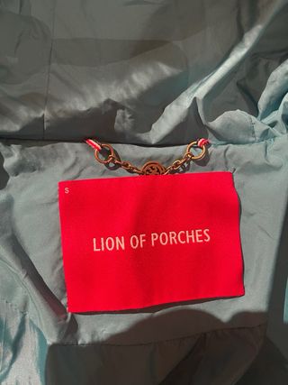 Plumas mujer con capucha de pelo