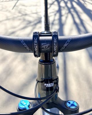 Santa Cruz Bronson V4