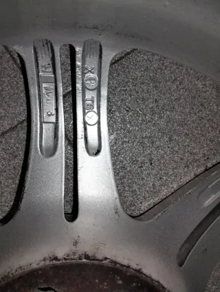 Llantas de aleación plateadas