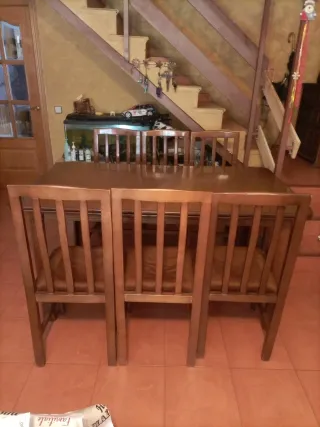 Mesa comedor madera + 6 sillas