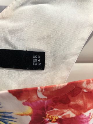 Vestido Karen Millen floral