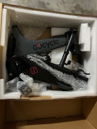 Bici Eléctrica Plegable GocycleG4+candado+cargador