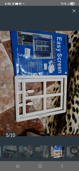 Cortinas grises y blancas con encaje