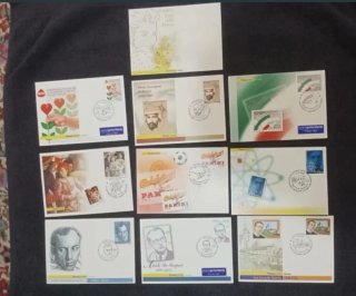 Italia Lotto Filatelico+10 Cartoline postali Euro.