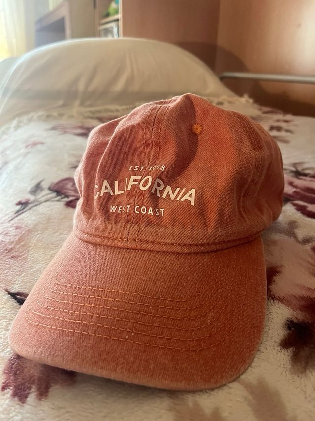 Cappello California West Coast Est. 1978