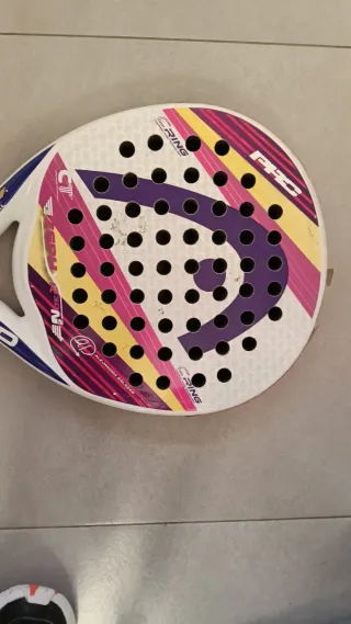 Pala de pádel HEAD  Año 2013