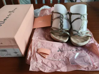 Sandalias Brilli cuña Alma en Pena Talla 37